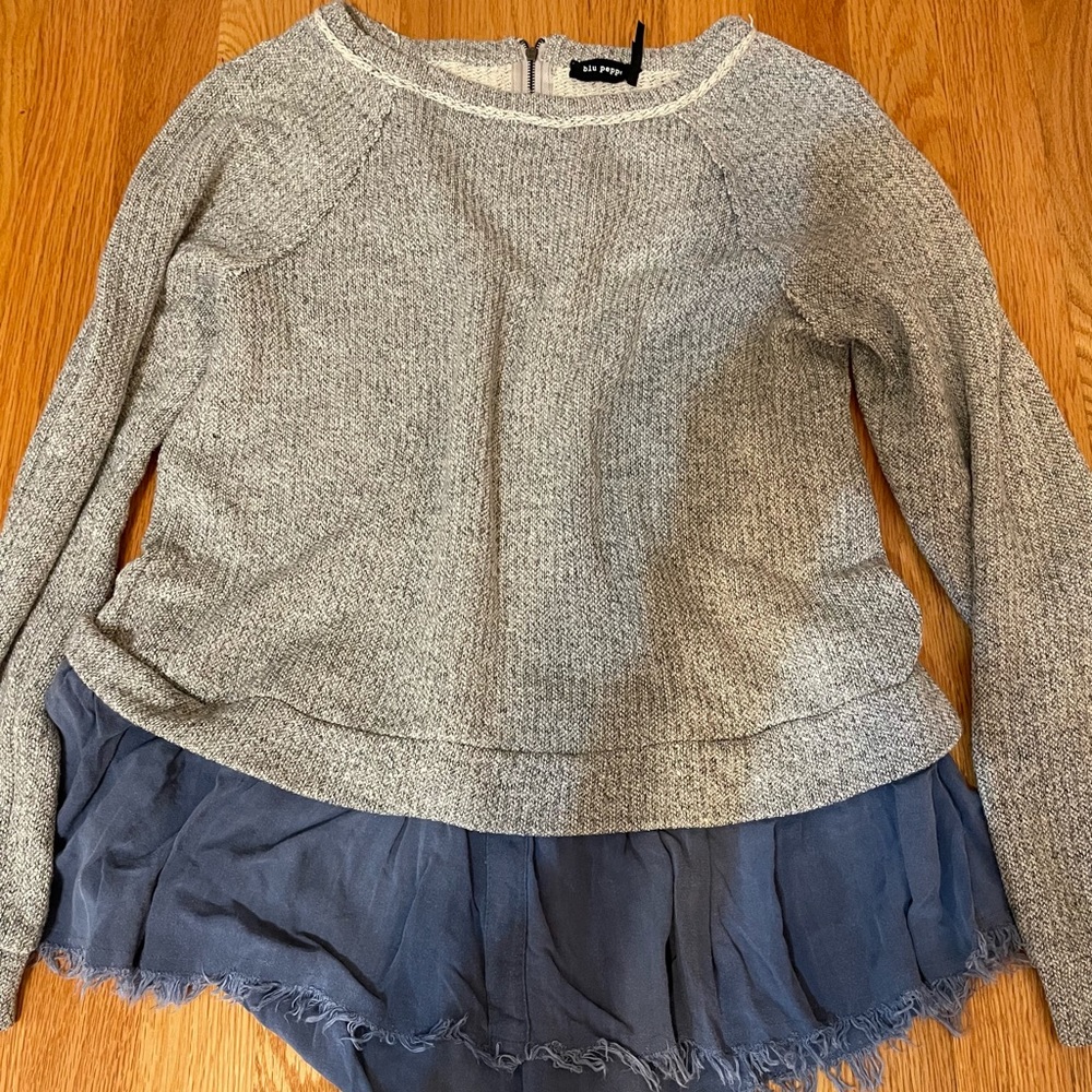 Grey Comfy sweater